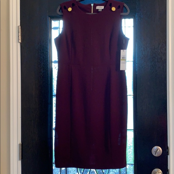 Calvin Klein Sheath dress with Shoulder Cut Outs - Picture 4 of 5